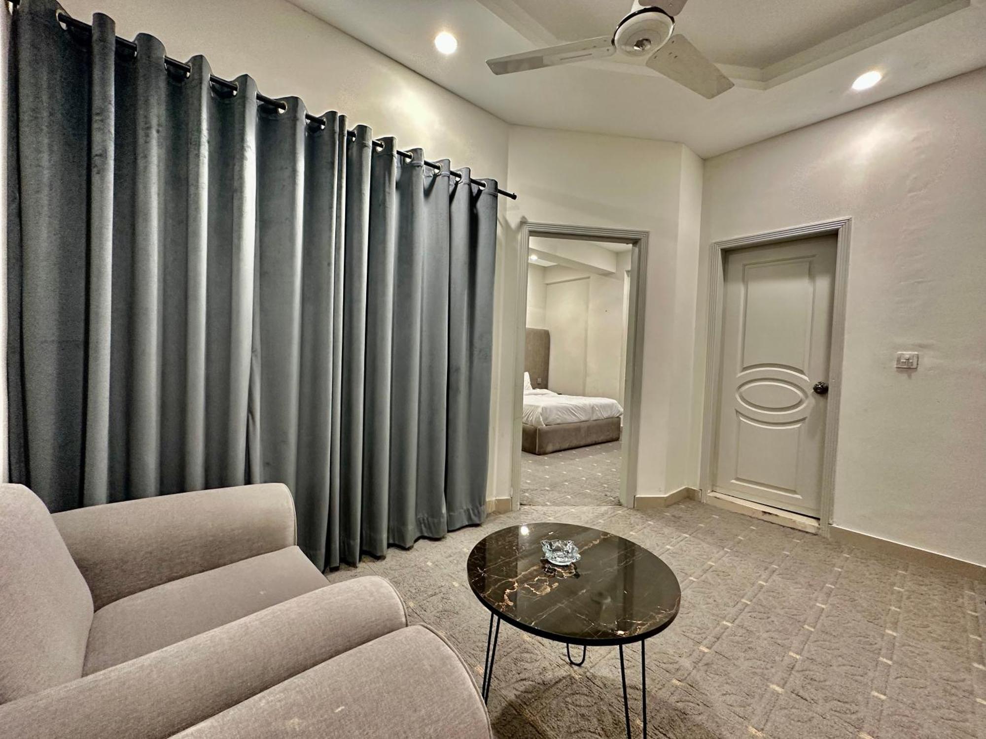 Mudan Hotel And Suite Islamabad Room photo